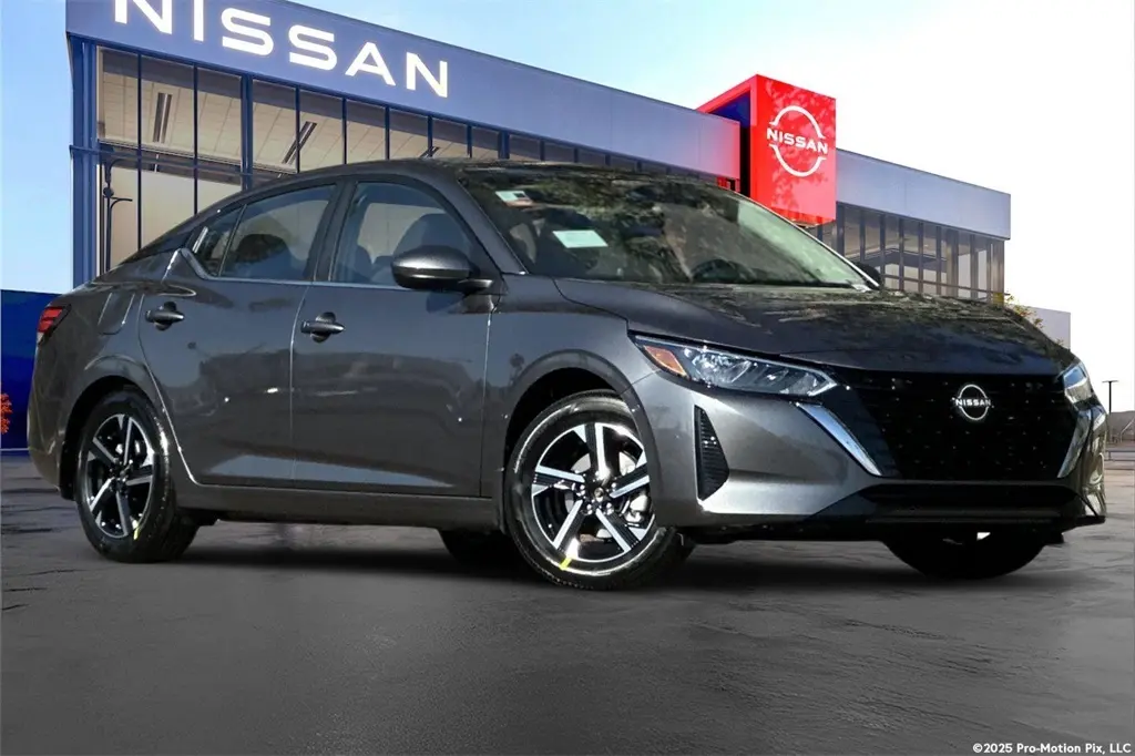 2025 Nissan Sentra SV photo 2