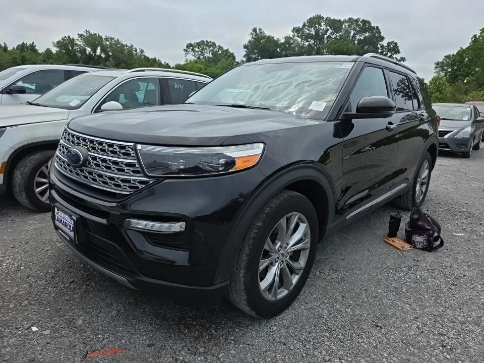 2021 Ford Explorer Limited 4WD's photo