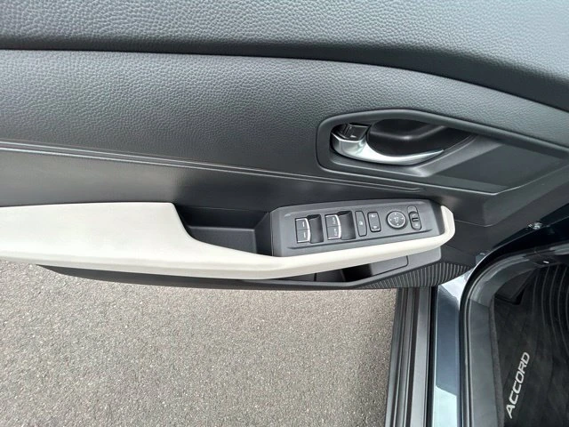 2026 Honda Accord LX - Photo 15