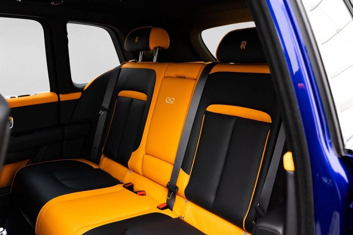 2027 Rolls-Royce Cullinan Black Badge - Photo 18