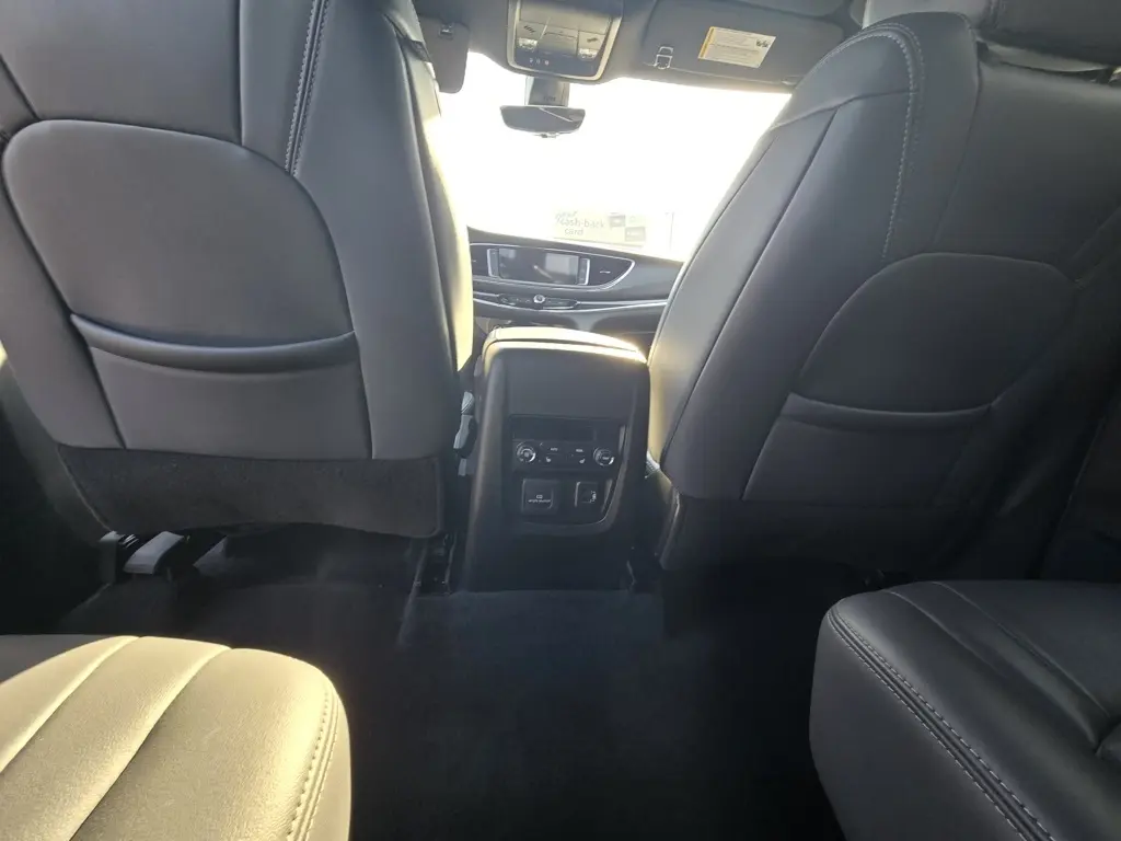 2024 Buick Enclave Premium photo 13