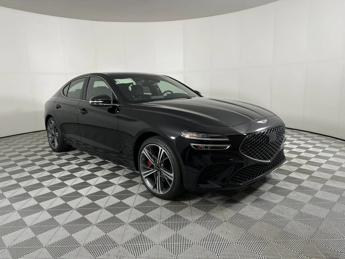 2025 GENESIS G70