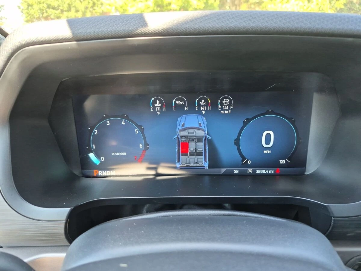 2025 Ford F-150 XLT - Photo 13