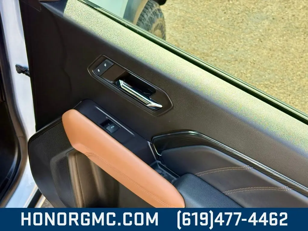 2024 Gmc Canyon AT4 photo 21