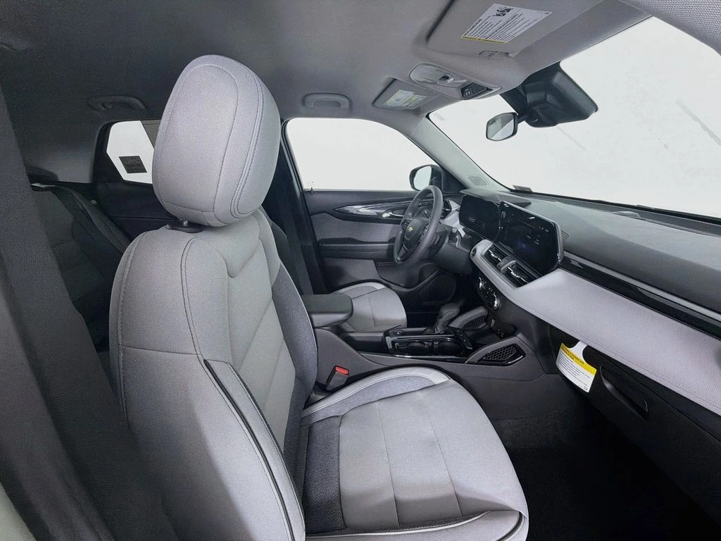 2026 Chevrolet Trailblazer LS - Photo 25