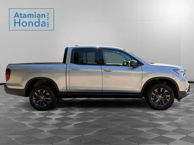 2022 Honda Ridgeline Sport - Photo 6