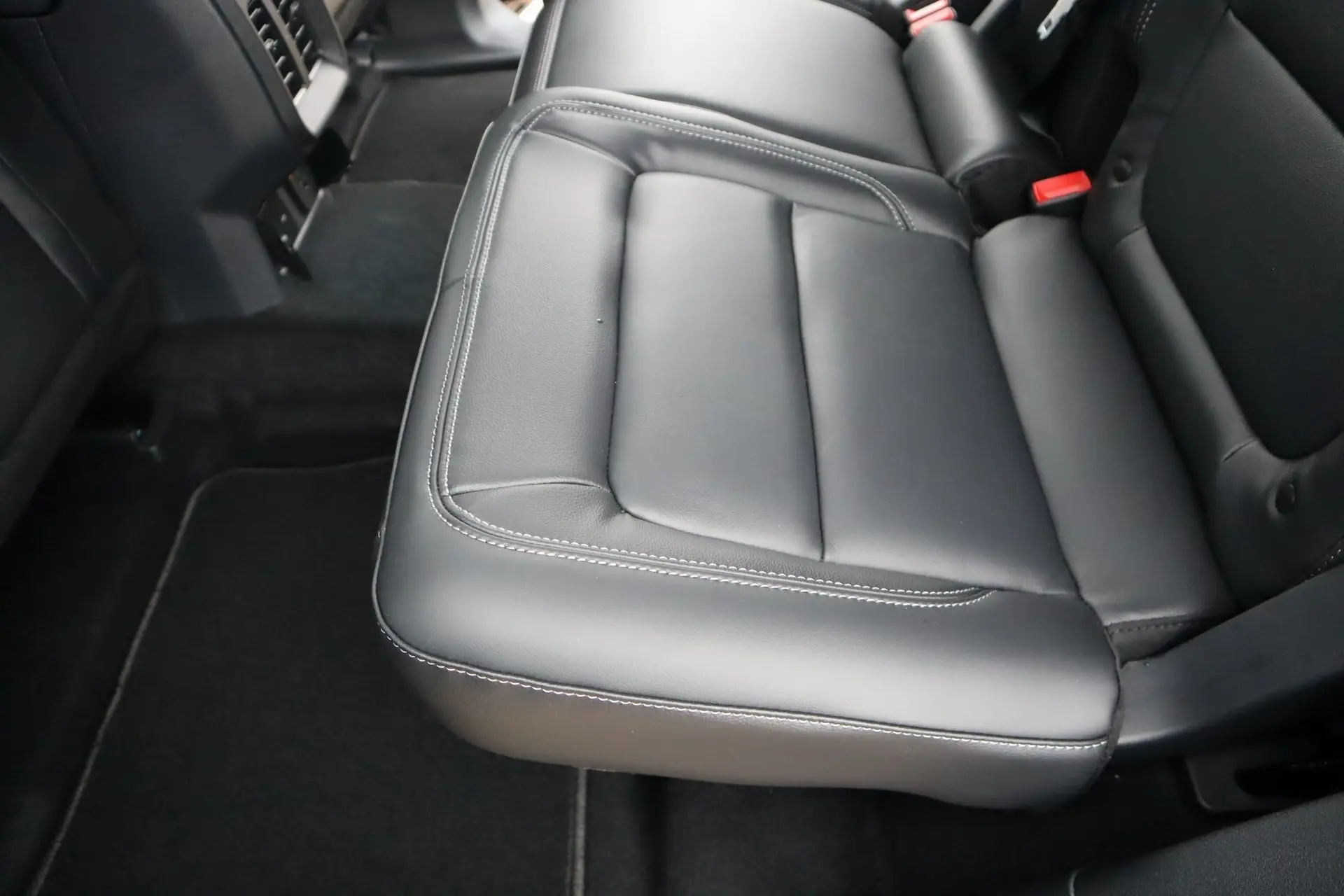 2025 Ford Bronco Outer Banks photo 3