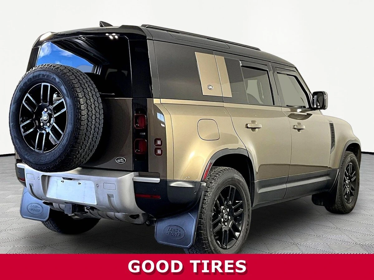 2022 Land Rover Defender S - Photo 6