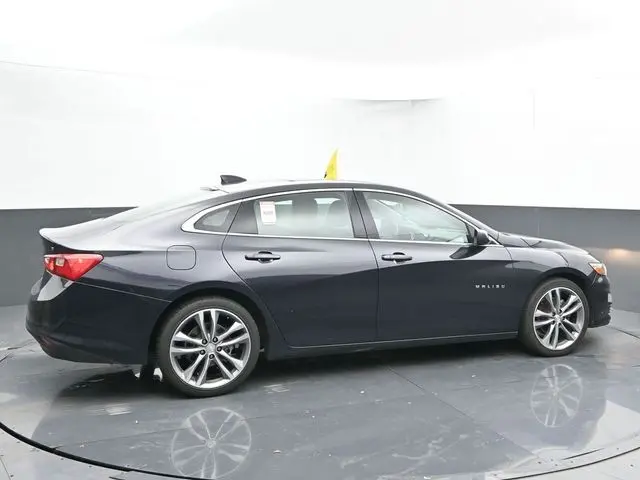 Used 2023 Chevrolet Malibu 1LT with VIN 1G1ZD5ST3PF139233 for sale in Delavan, WI