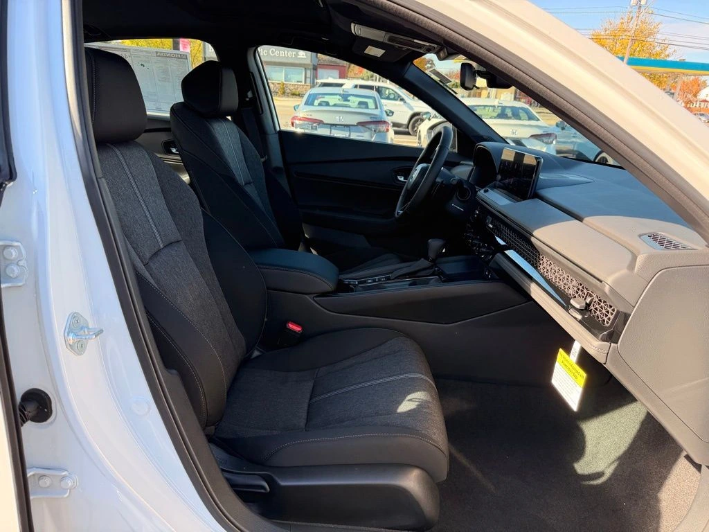 2025 Honda Accord Hybrid Sport - Photo 16