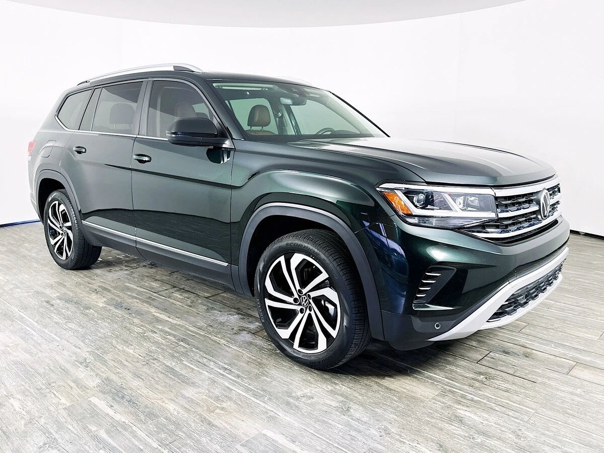 2022 Volkswagen Atlas SEL's photo