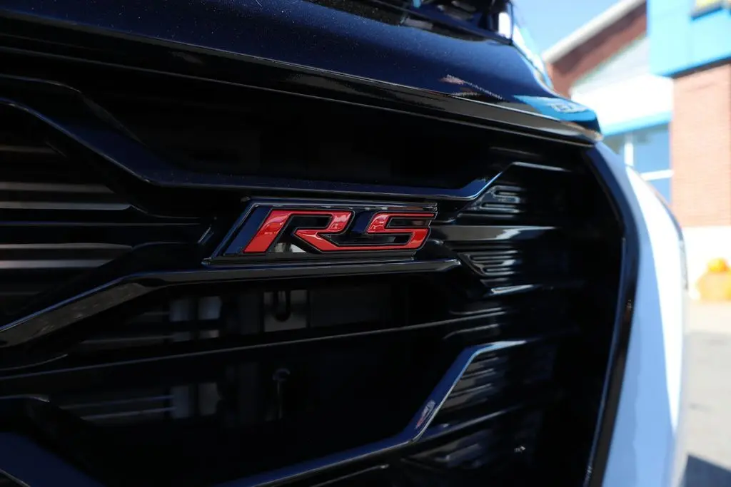 2026 Chevrolet Equinox RS photo 2