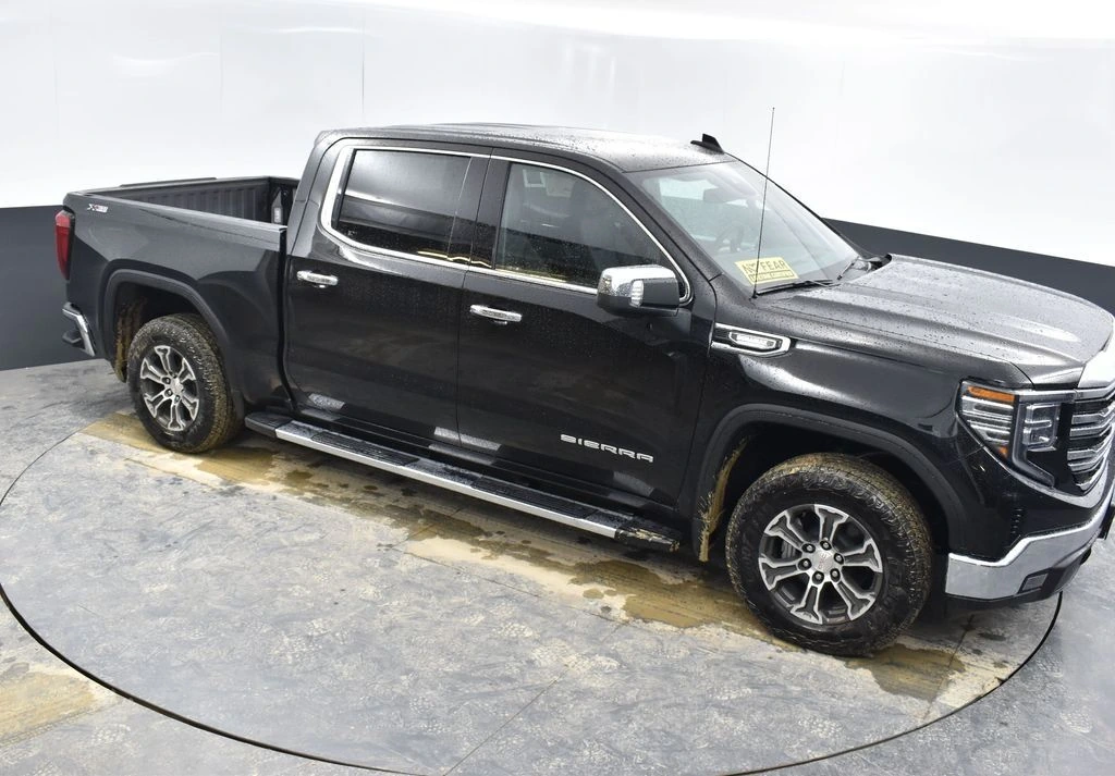 2024 GMC Sierra 1500 SLT - Photo 32