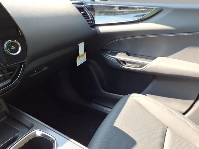 2025 Lexus NX 350 - Photo 14