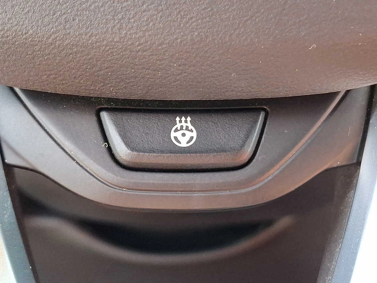 2023 BMW 2 Series 228i - Photo 20