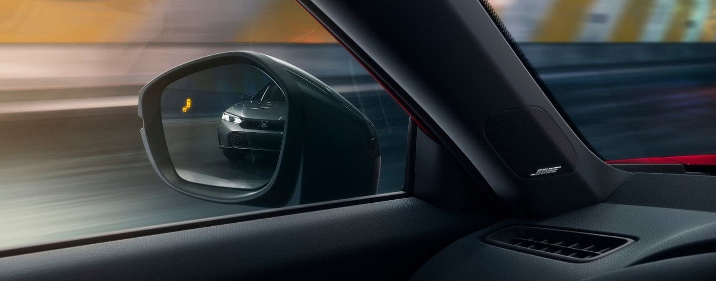Blind spot indicator on sideview mirror of a 2026 Honda Civic