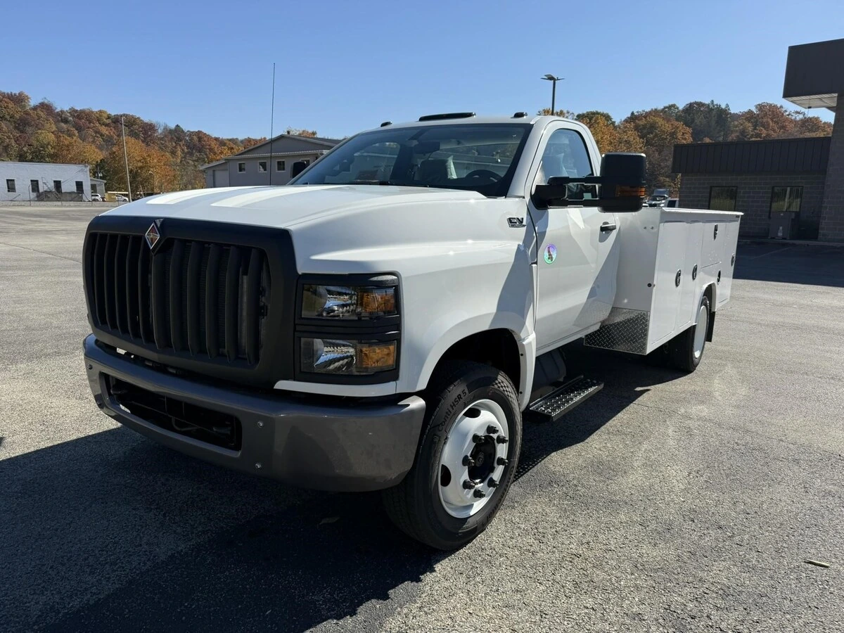 2024 International CV in Allentown, PA — photo 8