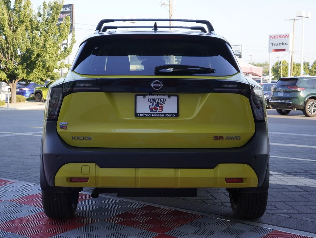 2026 Nissan KICKS SR AWD - Photo 7