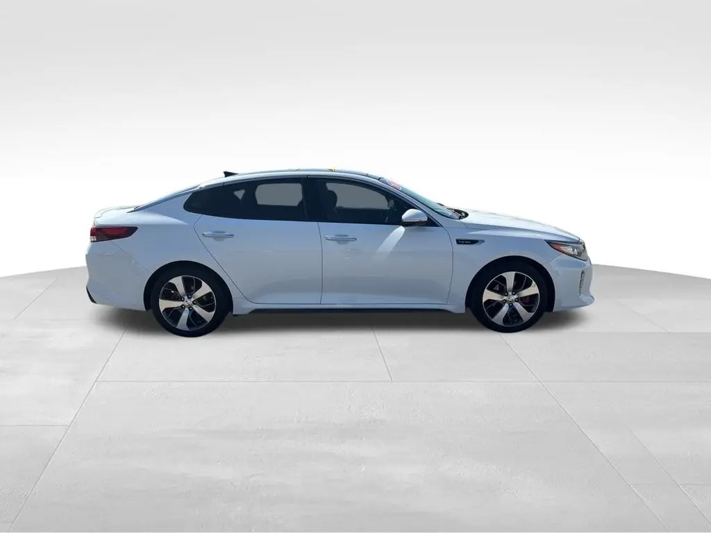 2017 Kia Optima SX Turbo photo 4