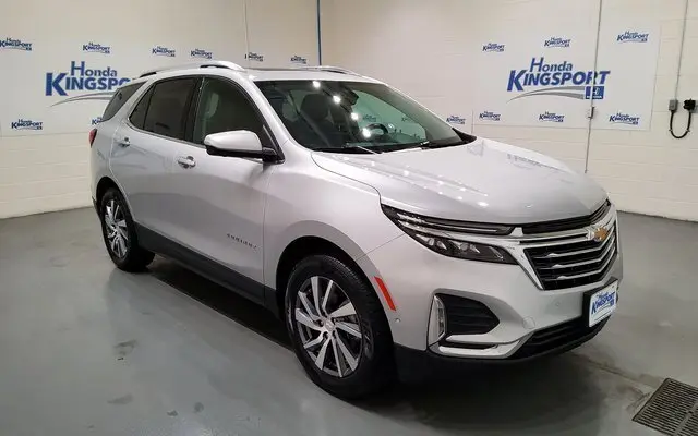 2022 Chevrolet Equinox Premier photo 2