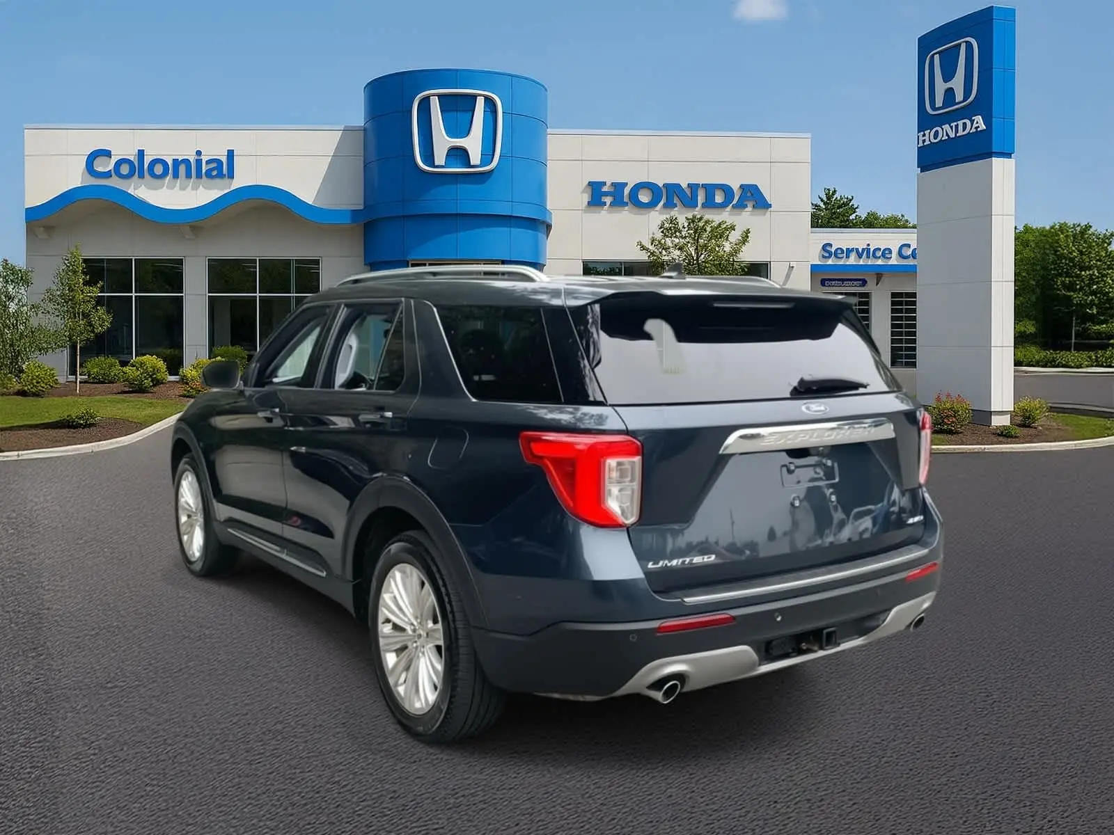 2022 Ford Explorer Limited photo 3