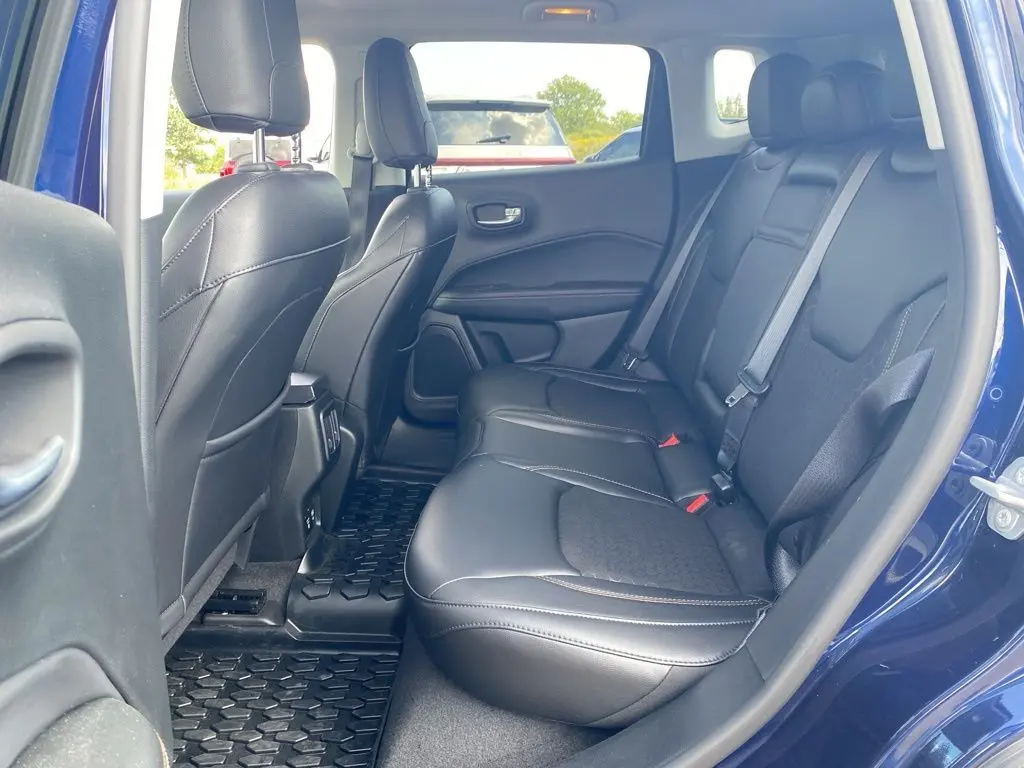 2018 Jeep Compass Latitude photo 18