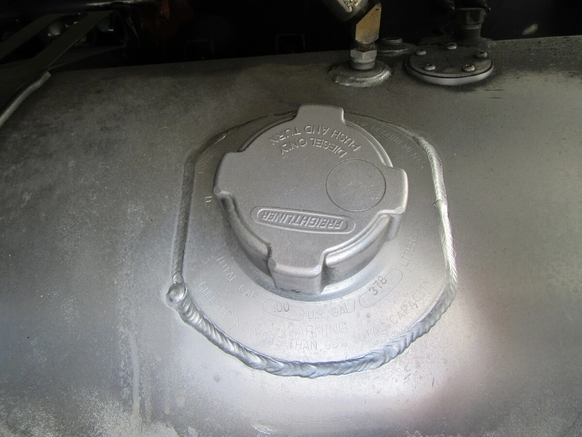 2023 Freightliner Cascadia - image 10