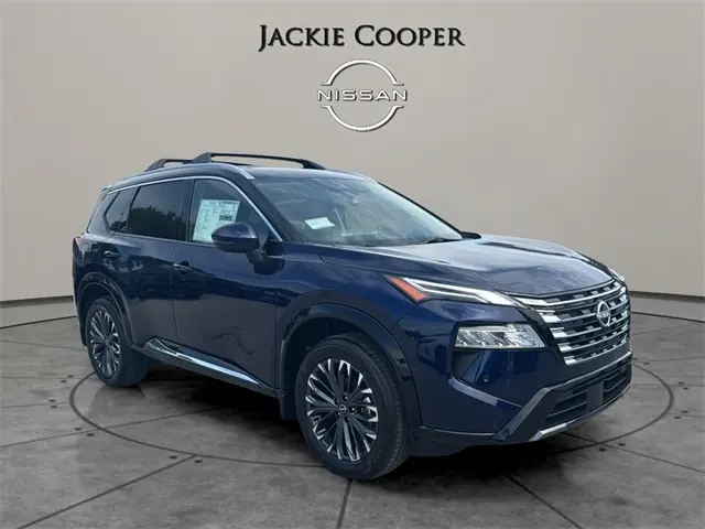 2026 Nissan Rogue Platinum photo 6