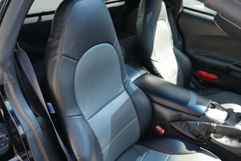 1997 Chevrolet Corvette Base photo 13