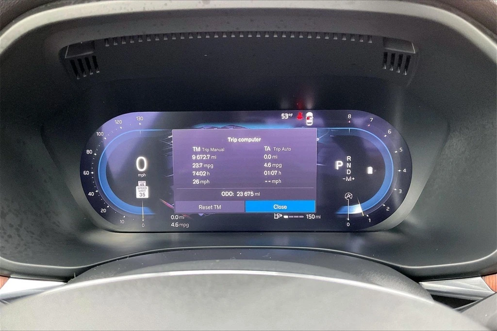 2023 Volvo - image 12