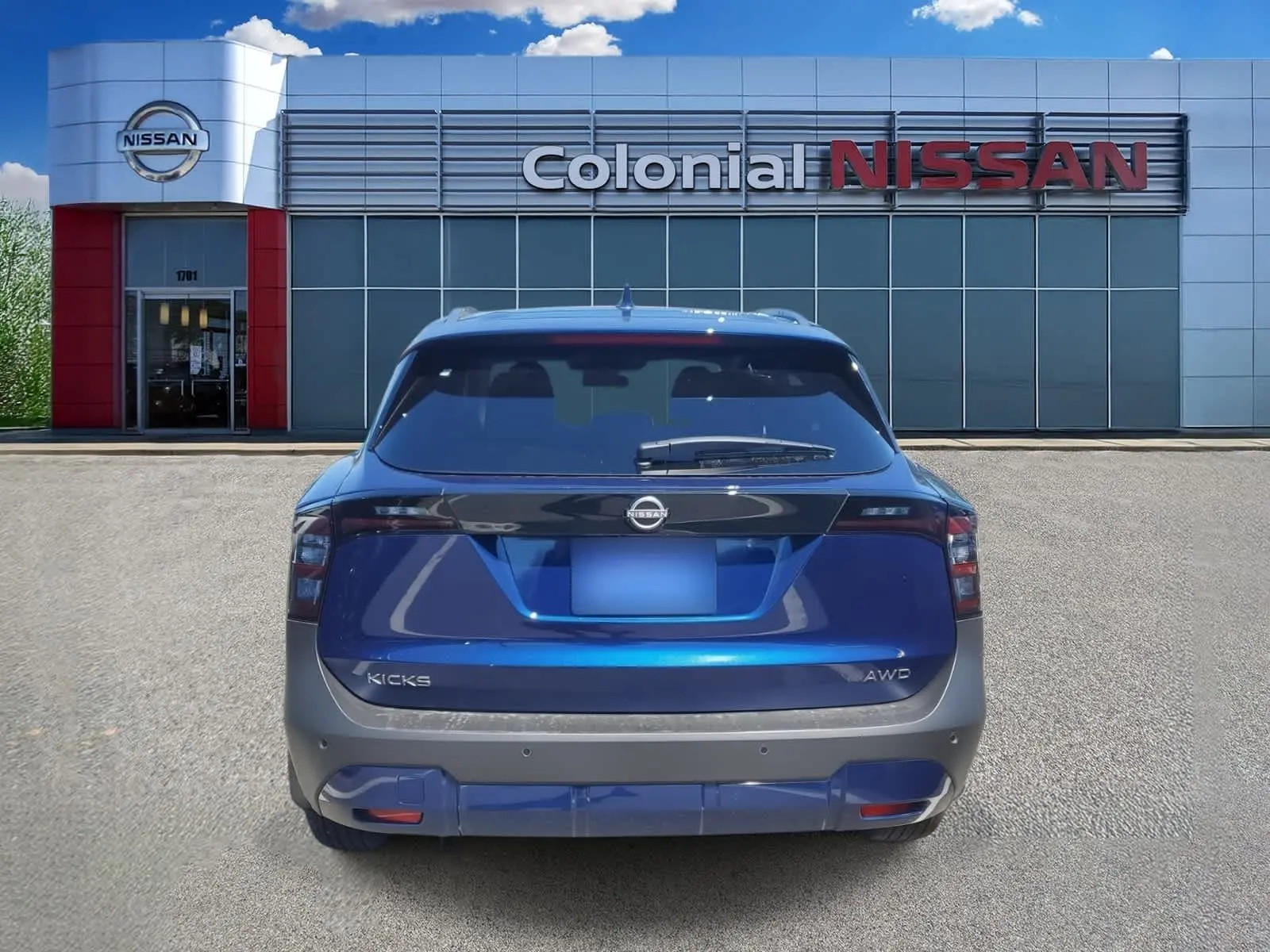 2025 Nissan Kicks SV photo 4