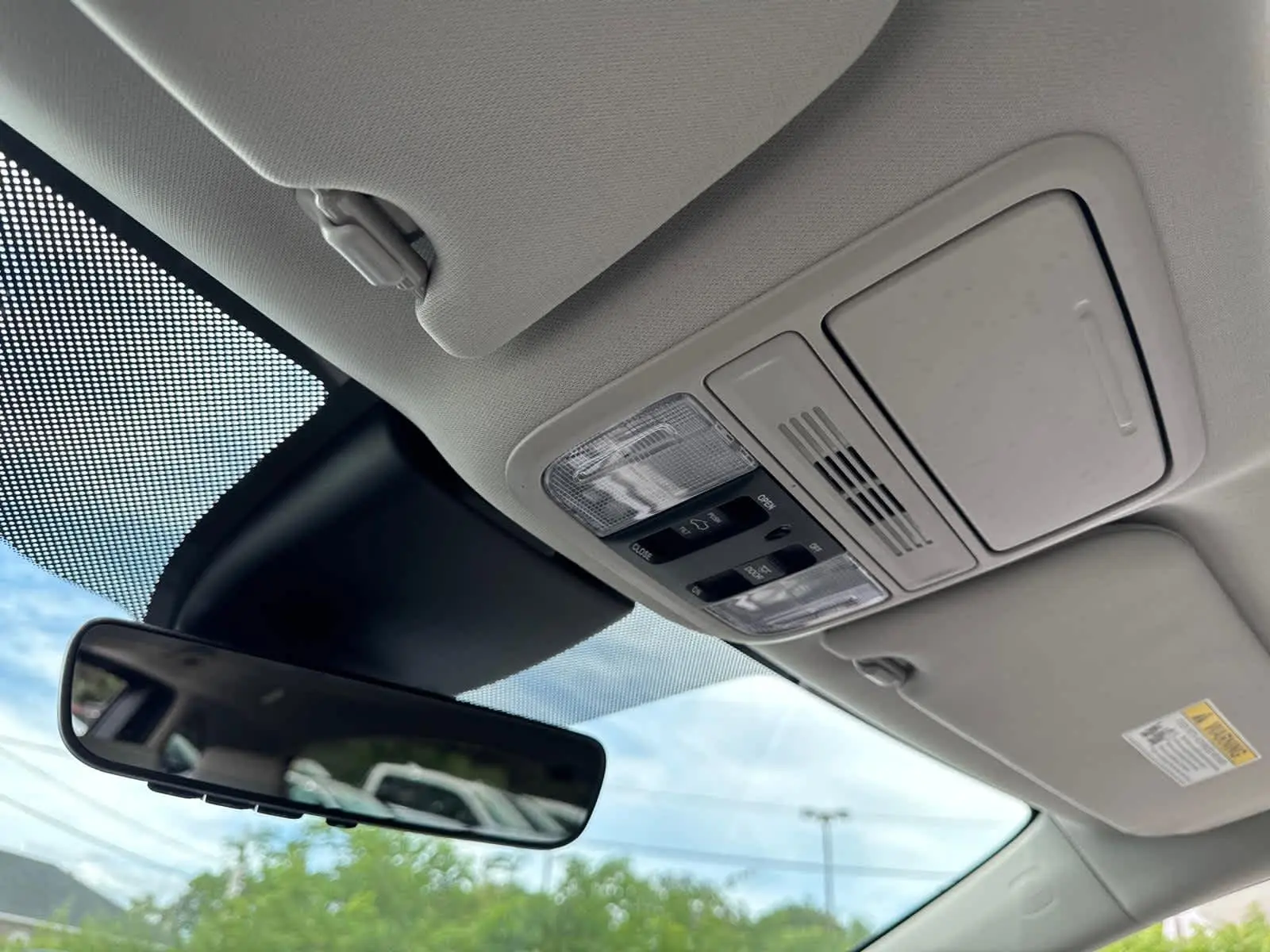 2025 Honda Odyssey EX-L photo 24