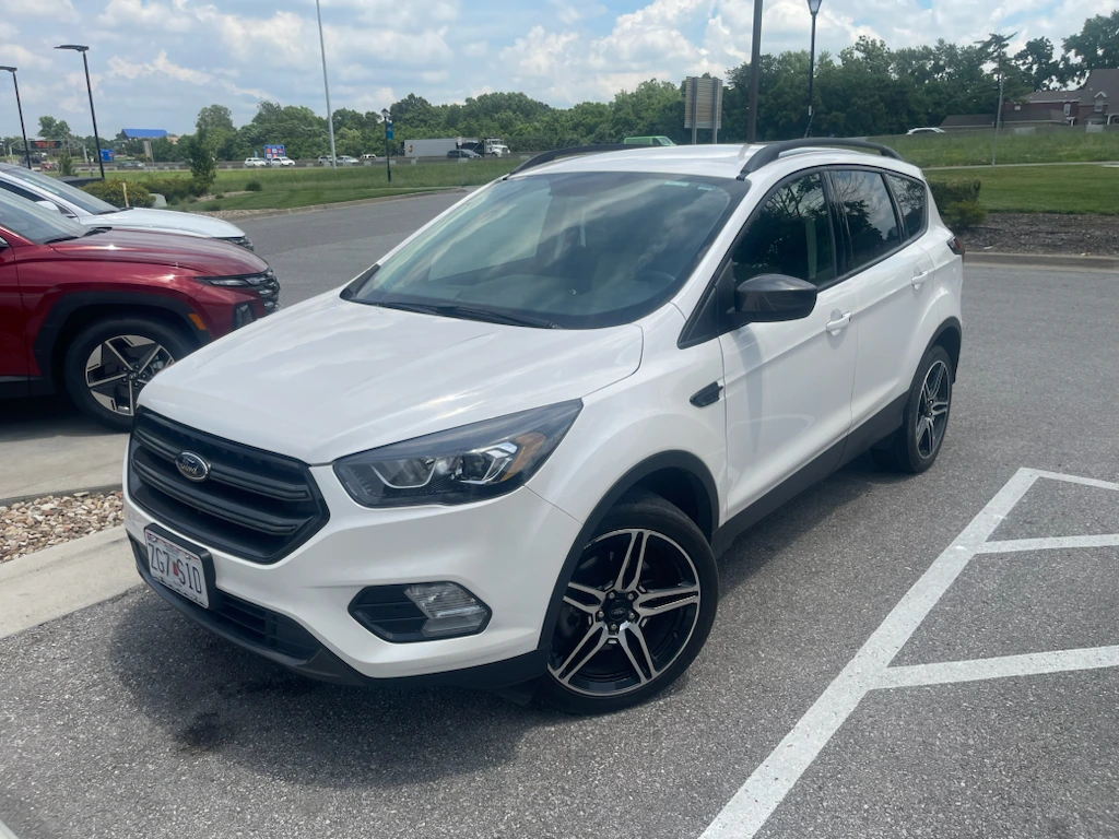 2019 Ford Escape SEL 4WD's photo