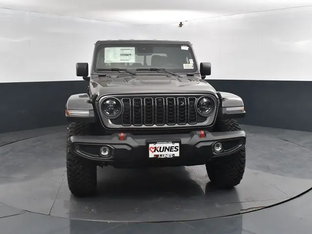 2025 Jeep Gladiator Rubicon photo 2