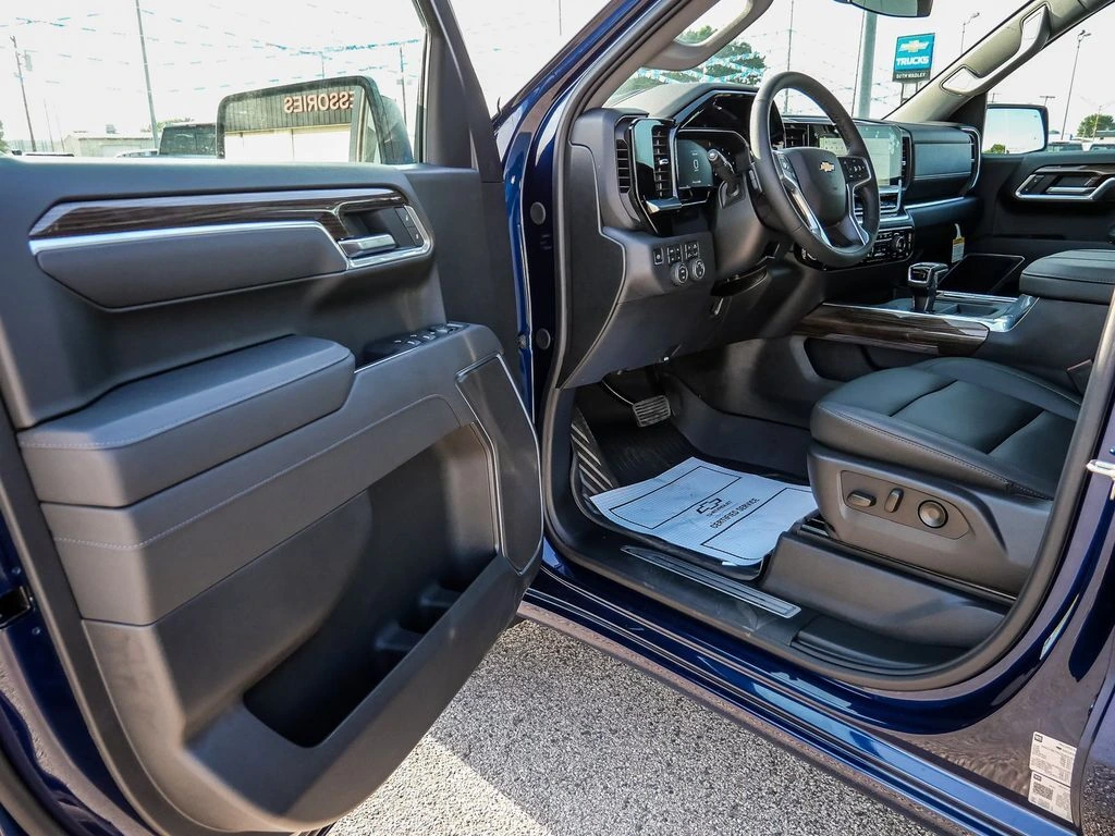 2026 Chevrolet Silverado 1500 LT - Photo 34