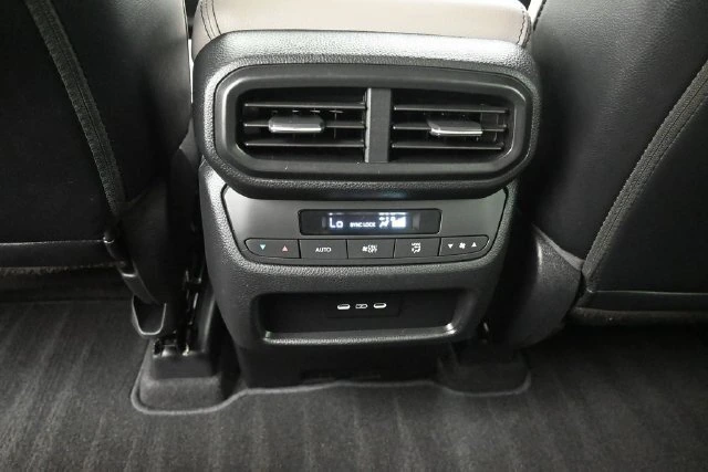 2025 Honda Pilot EX-L - Photo 10