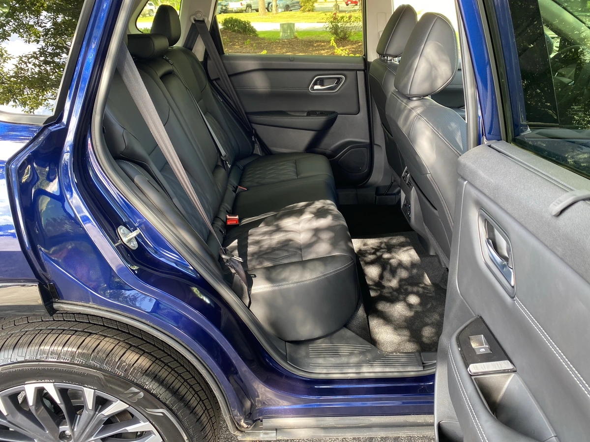 2026 Nissan Rogue Platinum - Photo 29