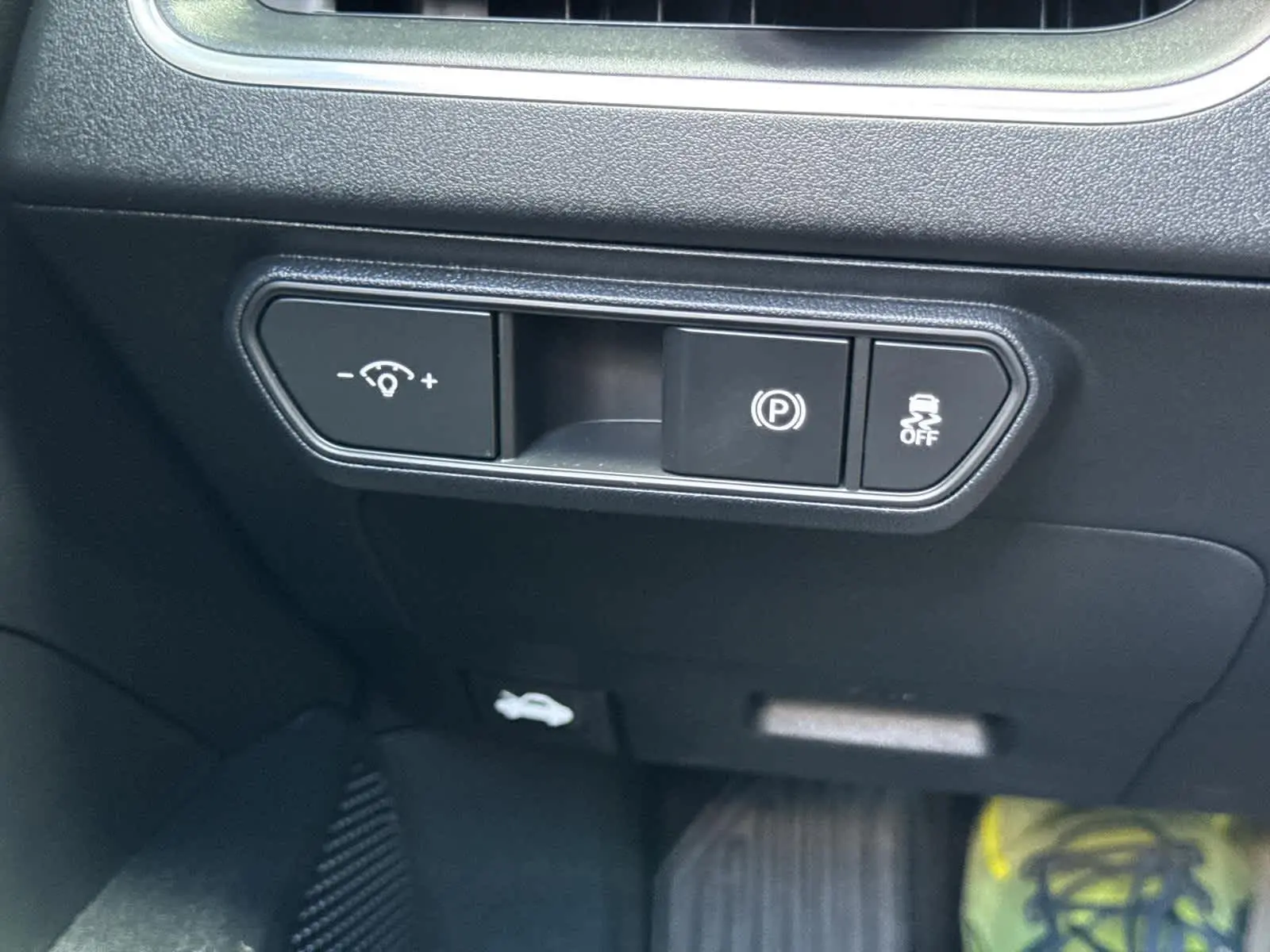 2025 Kia K4 LXS photo 22
