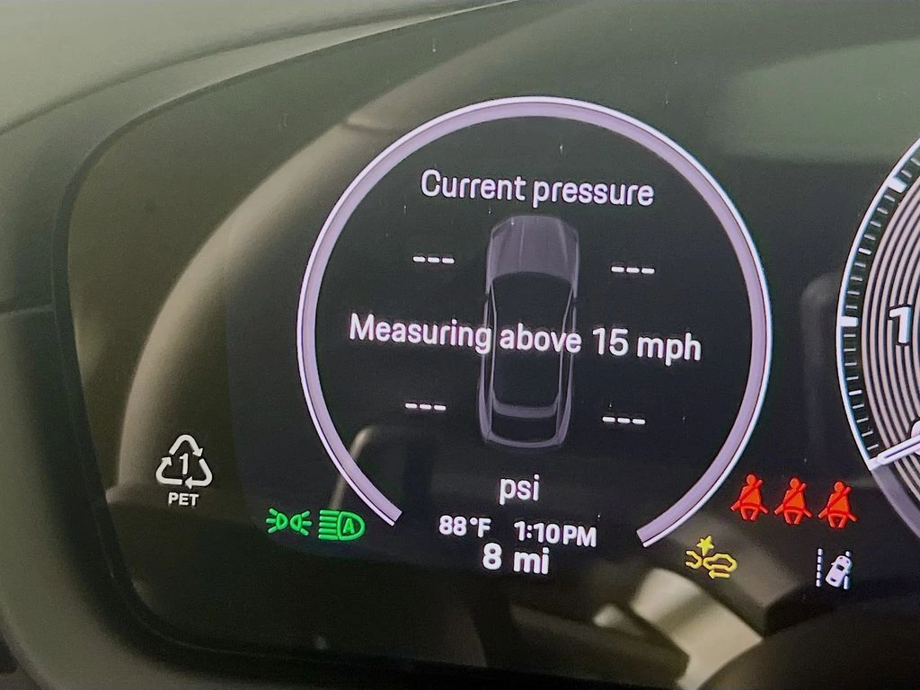 2026 Porsche Cayenne Coupe Turbo E-Hybrid - Photo 13