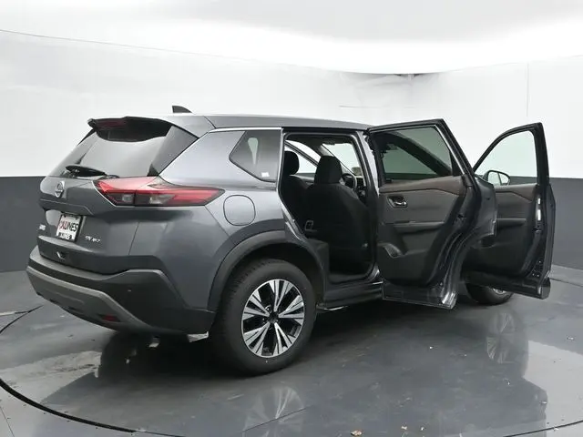 2023 Nissan Rogue SV photo 45