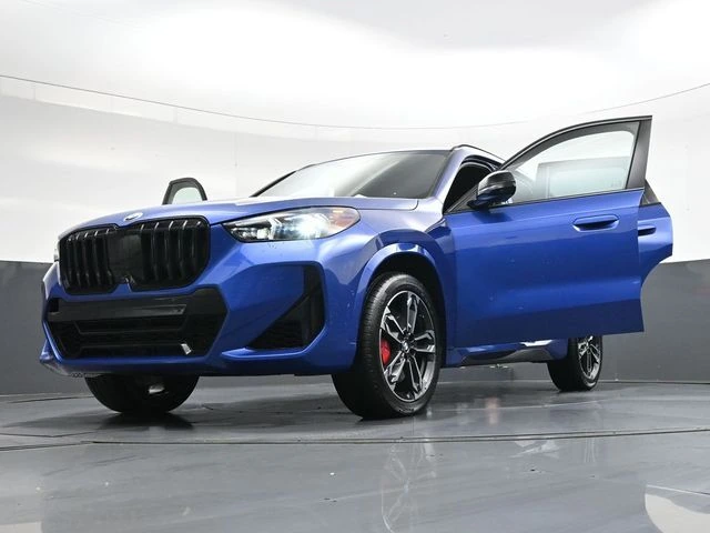 2025 BMW X1 28i - Photo 43