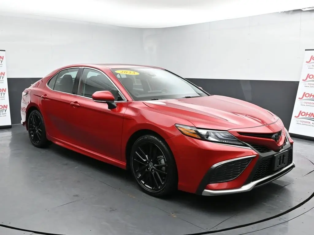 2023 Toyota Camry XSE photo 2