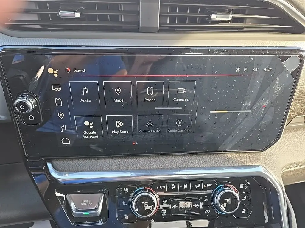 2025 Gmc Sierra HD Denali photo 16