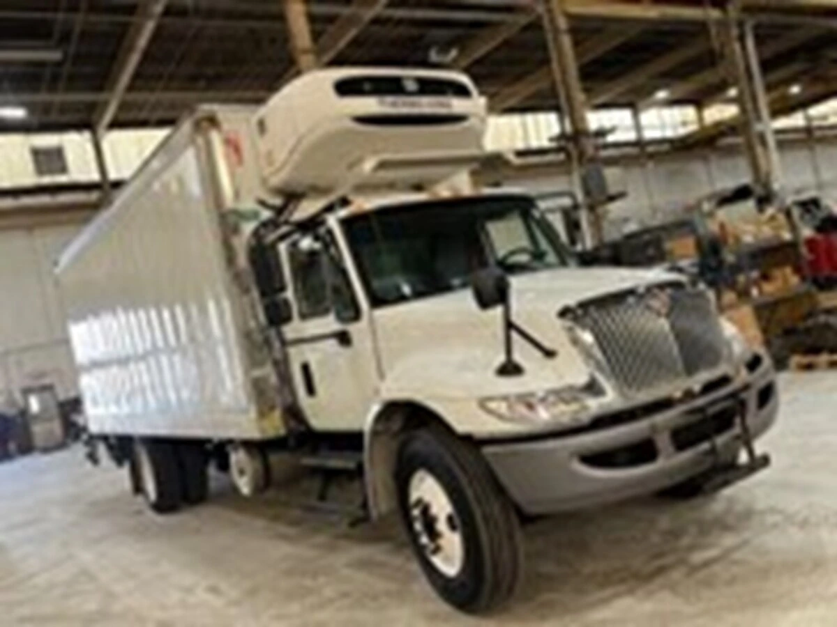 2019 International 4300 in Swedesboro, NJ — photo 3