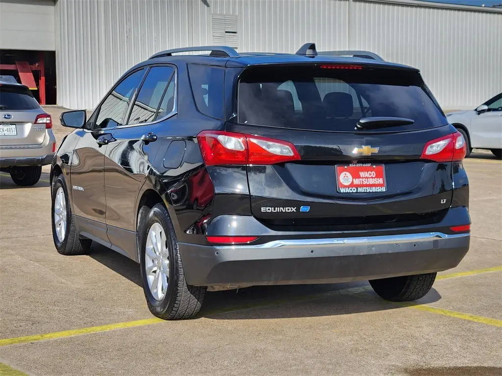 2018 Chevrolet Equinox LT photo 4