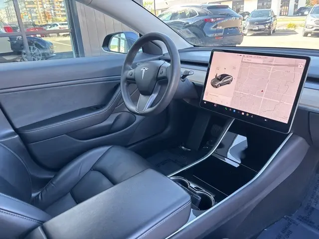 2018 Tesla Model 3 Long Range photo 11