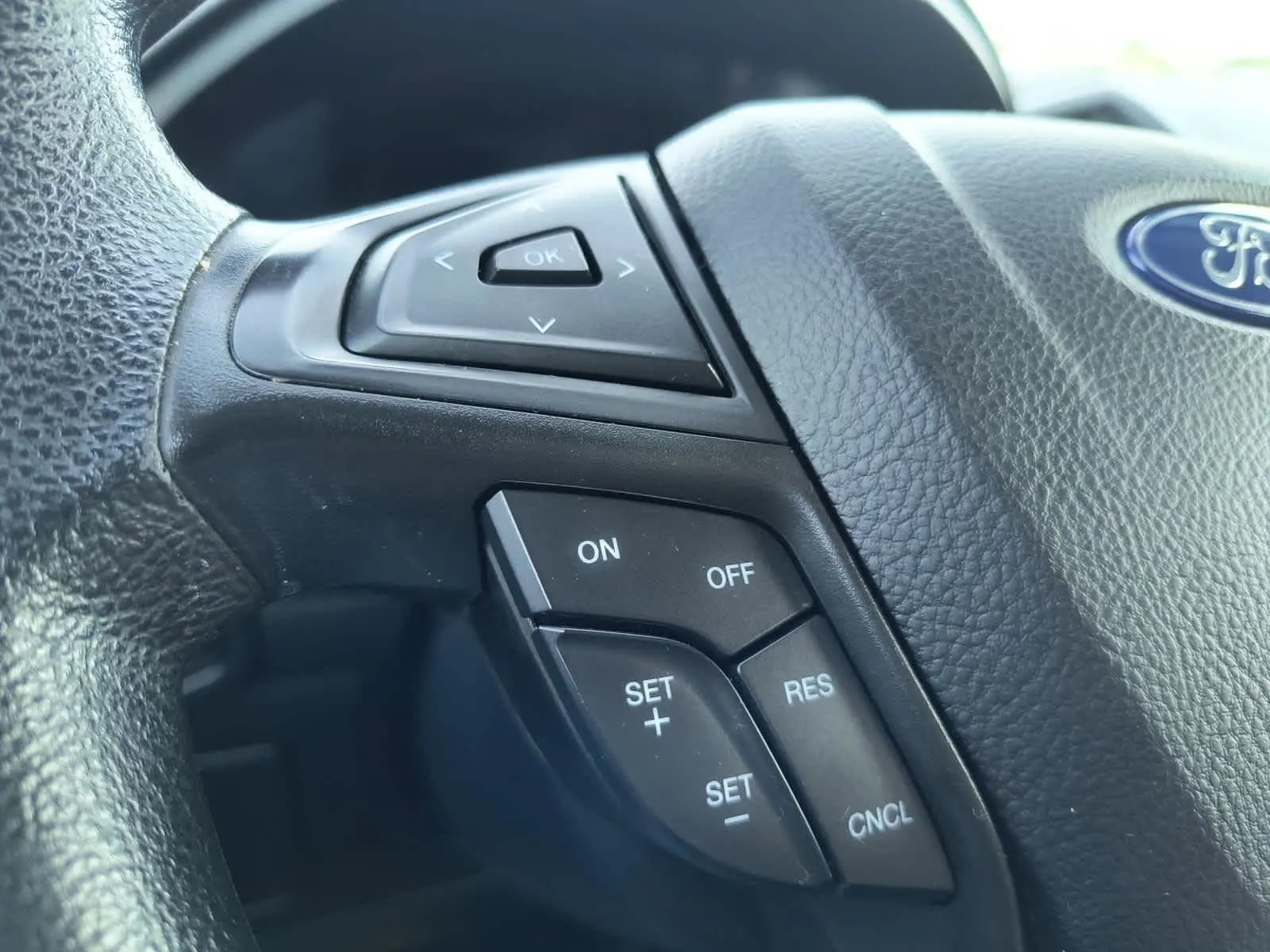 2022 Ford Edge SE photo 24