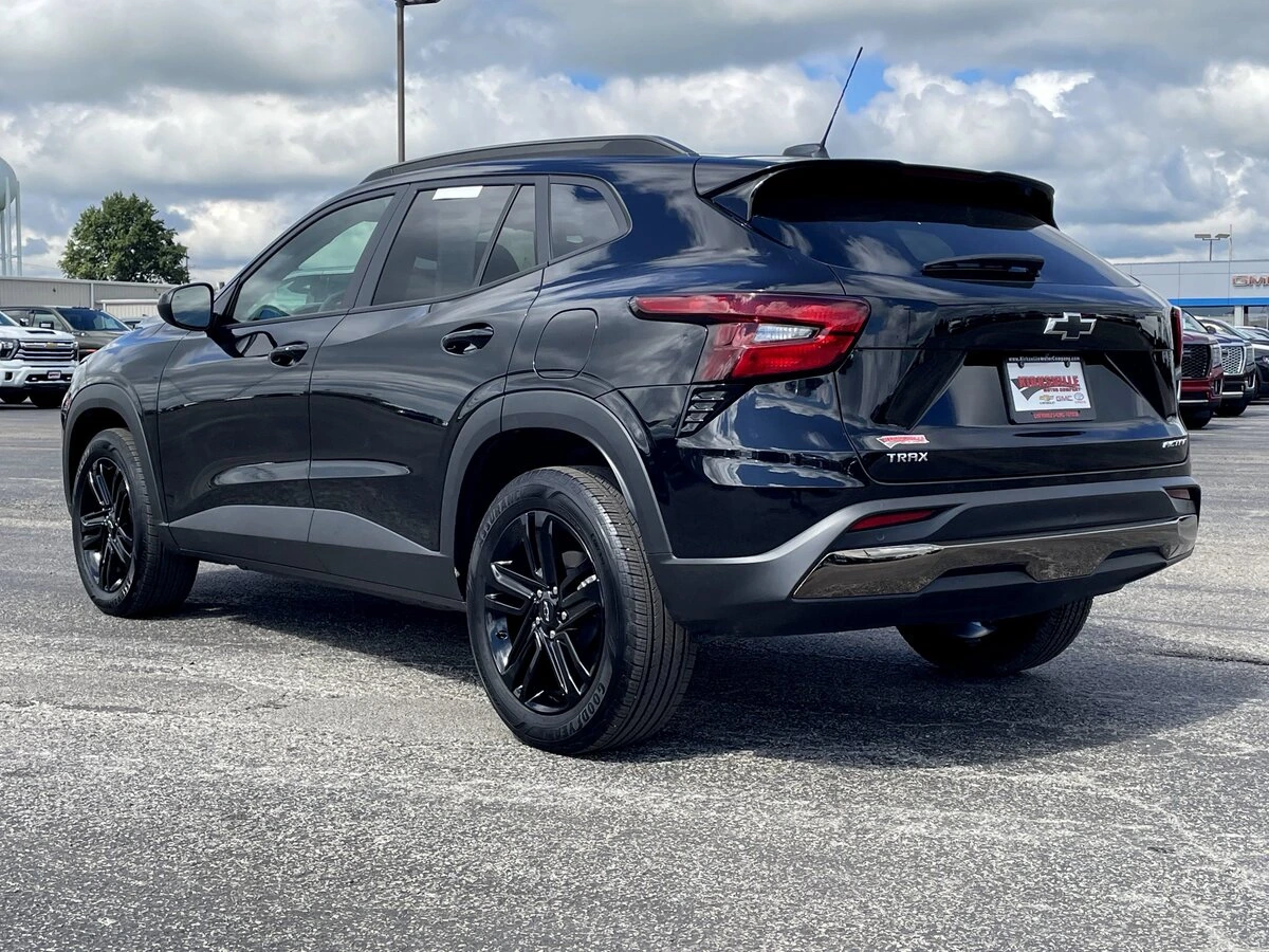 2025 Chevrolet Trax Activ - Photo 6