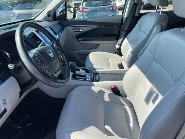 2017 Honda Pilot EX-L - Photo 18