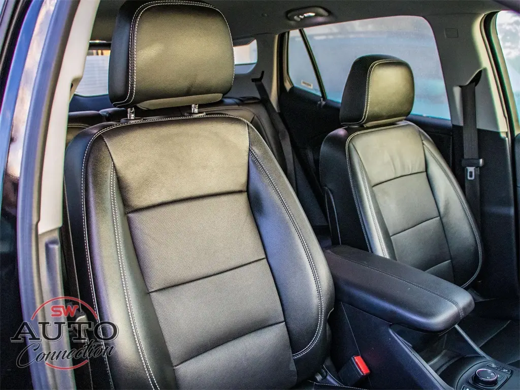 2024 Gmc Terrain SLT photo 8
